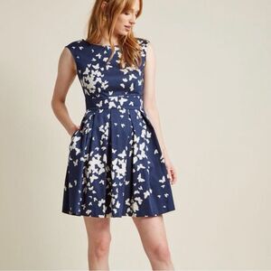 Closet London Dark Blue Butterfly Dress with Pockets! 12
